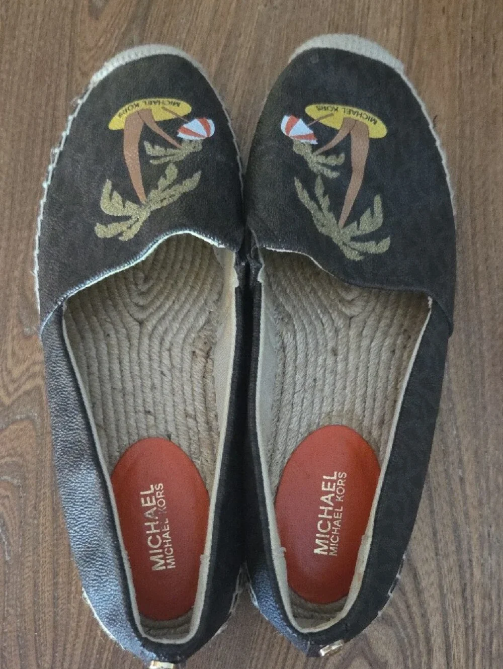Michael Kors casual slip